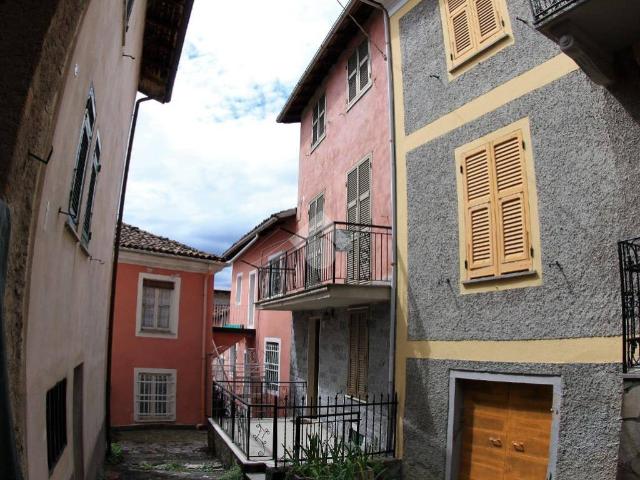 Villa Indipendente in vendita a Piemonte, Alessandria