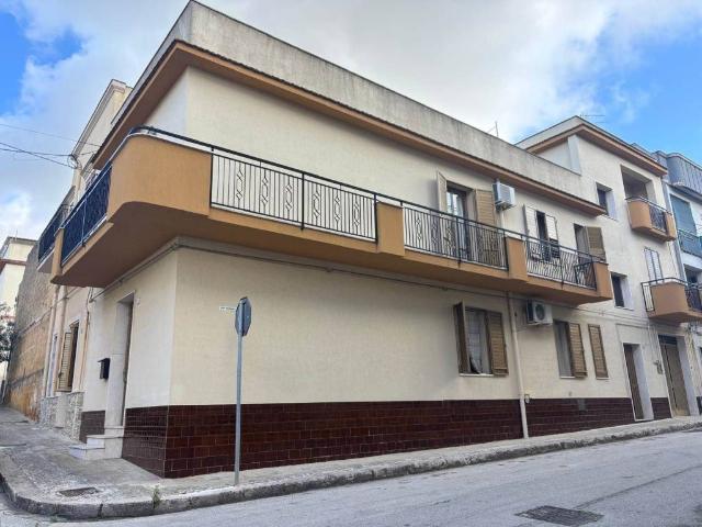 Villa Indipendente in vendita a Partanna, Sicilia