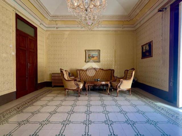 Villa Indipendente in vendita a Partinico, Sicilia