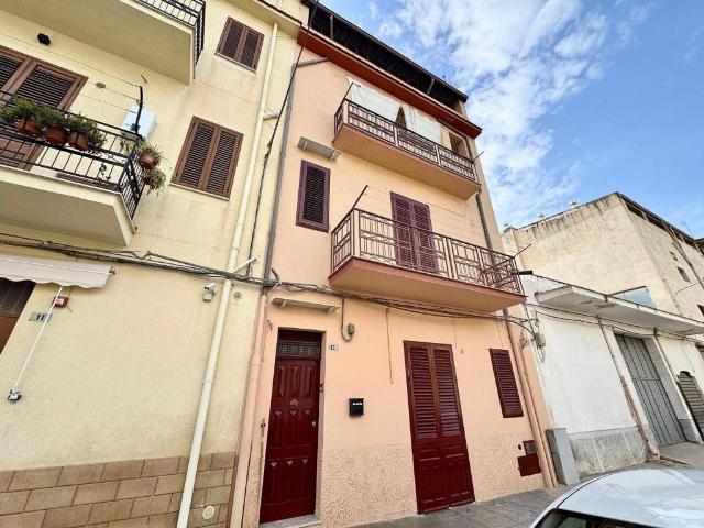 Villa Indipendente in vendita a Partinico, Sicilia