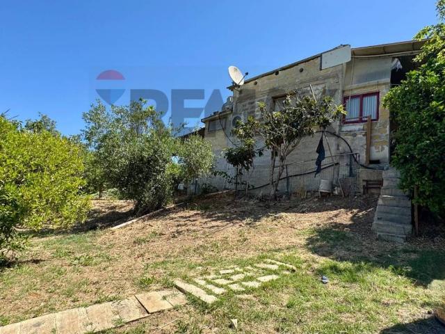 Villa Indipendente in vendita a Partinico, Sicilia