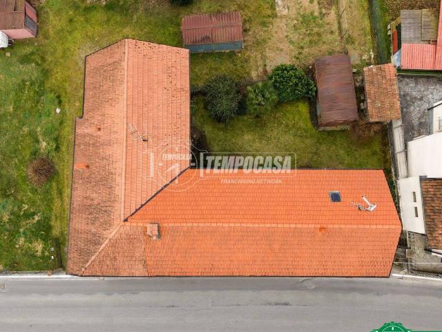 Villa Indipendente in vendita a San Grato, Paruzzaro