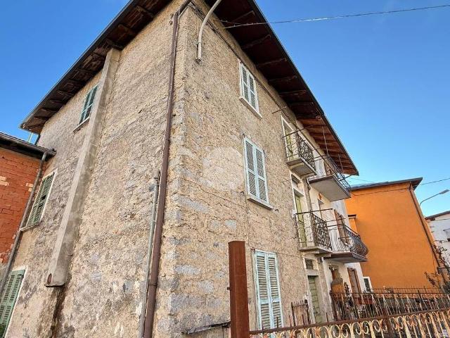 Villa Indipendente in vendita a Comunità montana della valle Camonica, Paspardo