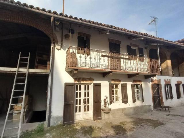 Villa Indipendente in vendita a Schierano, Passerano Marmorito