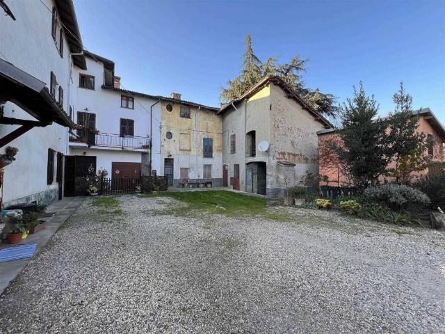 Villa Indipendente in vendita a Piemonte, Alessandria
