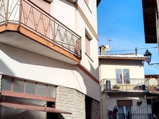 Villa Indipendente in vendita a Baiedo, Pasturo