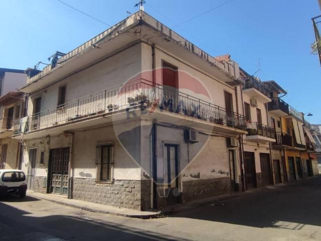 Villa Indipendente in vendita a Santa Marina, Paternò