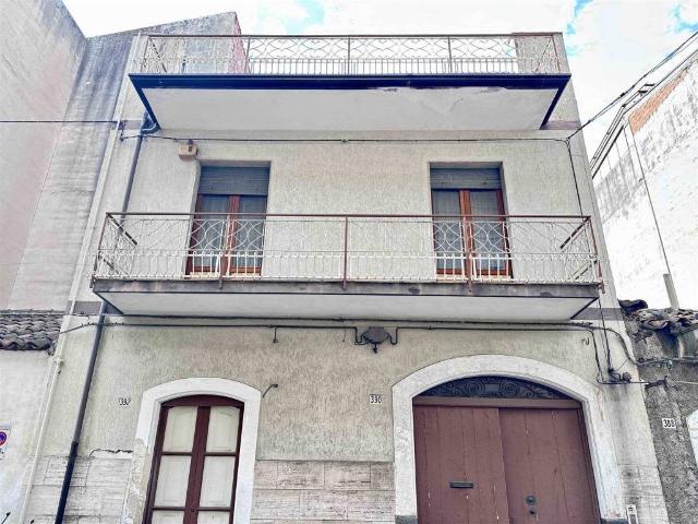 Villa Indipendente in vendita a Paternò, Sicilia