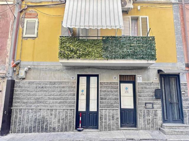 Villa Indipendente in vendita a Paternò, Sicilia