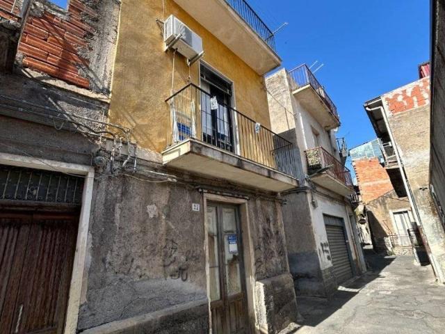 Villa Indipendente in vendita a Paternò, Sicilia