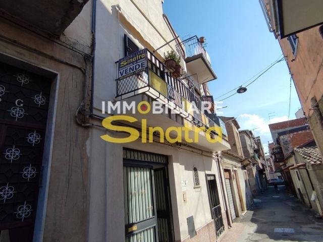Villa Indipendente in vendita a Paternò, Catania