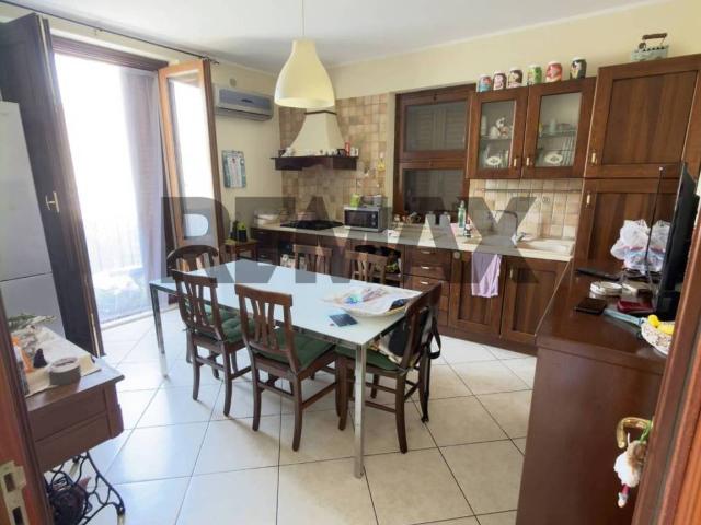 Villa Indipendente in vendita a Paternò, Catania