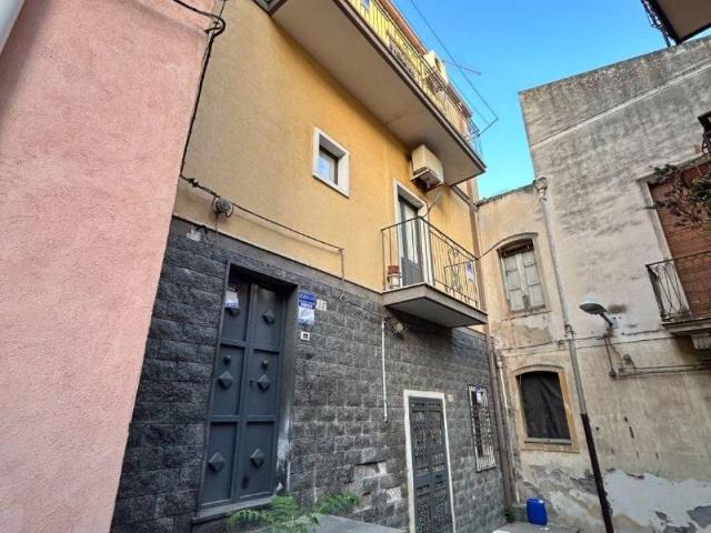 Villa Indipendente in vendita a Paternò, Sicilia