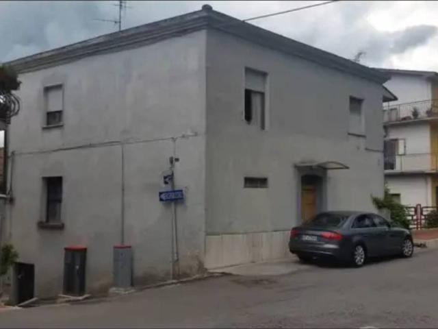 Villa Indipendente in vendita a Paterno, Basilicata