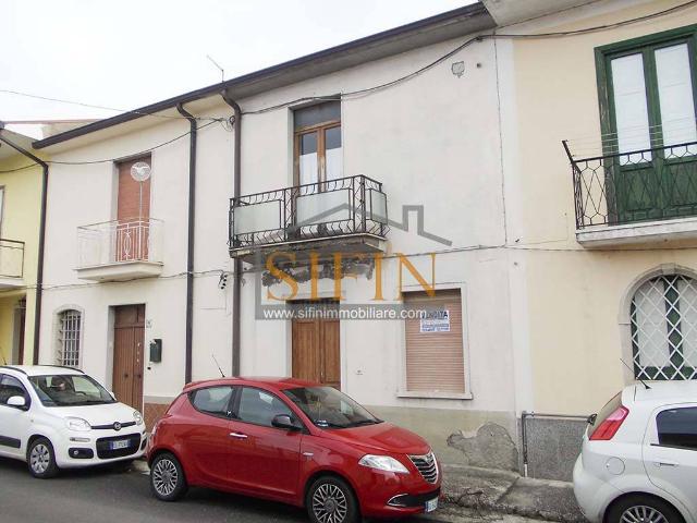 Villa Indipendente in vendita a Paternopoli, Campania