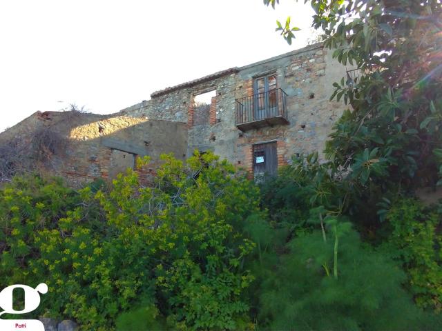 Villa Indipendente in vendita a Patti, Sicilia