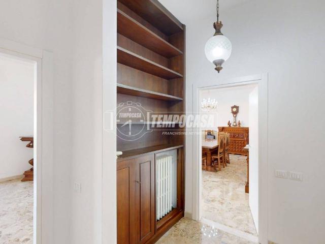 Villa Indipendente in vendita a Paullo, Milano