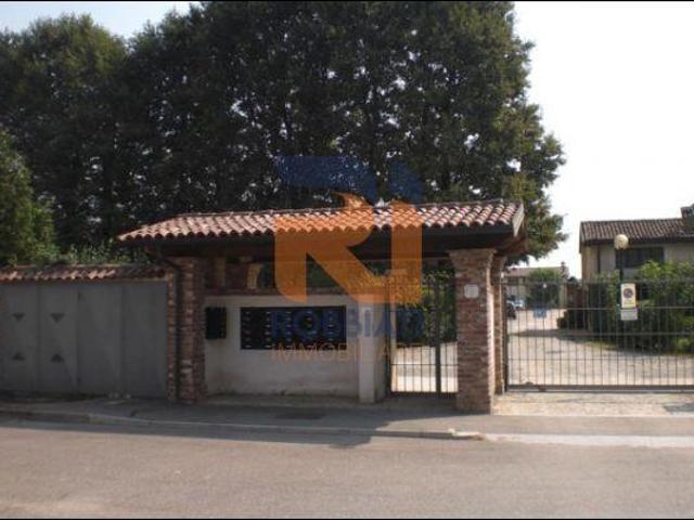 Villa Indipendente in vendita a Cascina Madonnina, Pavia