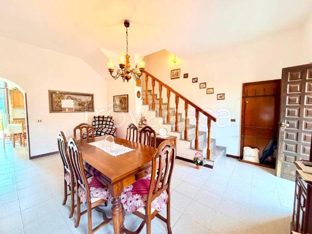 Villa Indipendente in vendita a Cassinetto, Pavia