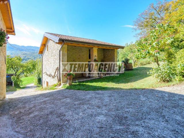 Villa Indipendente in vendita a Unione dei comuni del Frignano, Pavullo Nel Frignano