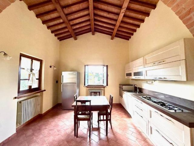 Villa Indipendente in vendita a Peccioli, Toscana