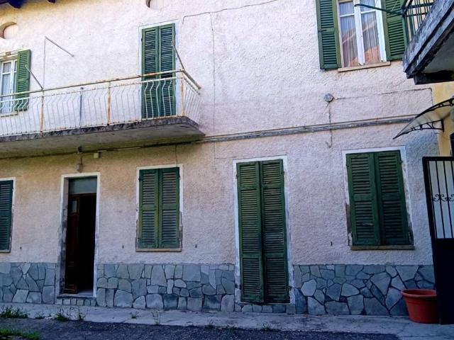 Villa Indipendente in vendita a Piemonte, Alessandria