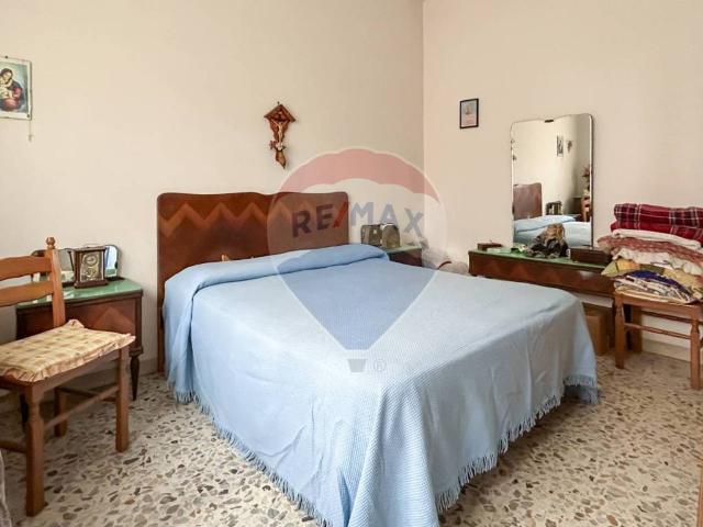 Villa Indipendente in vendita a Pedara, Sicilia