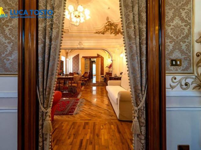 Villa Indipendente in vendita a Pedara, Sicilia