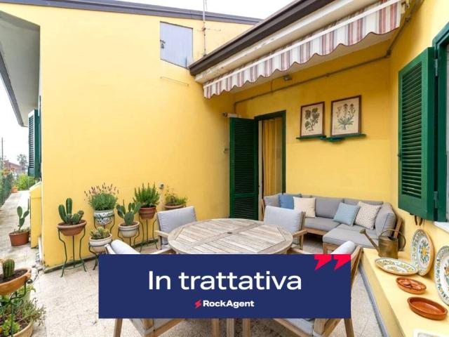 Villa Indipendente in vendita a Pedara, Sicilia