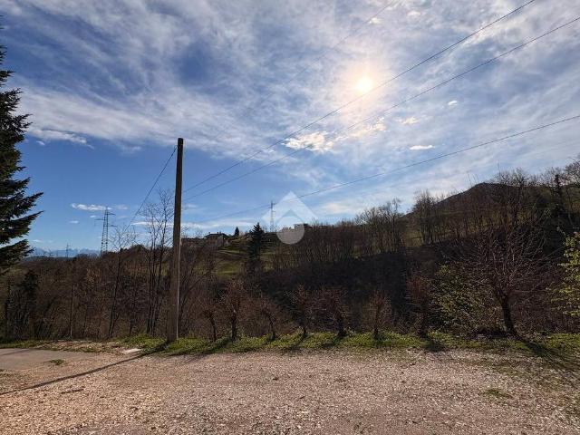 Villa Indipendente in vendita a Pedavena, Veneto