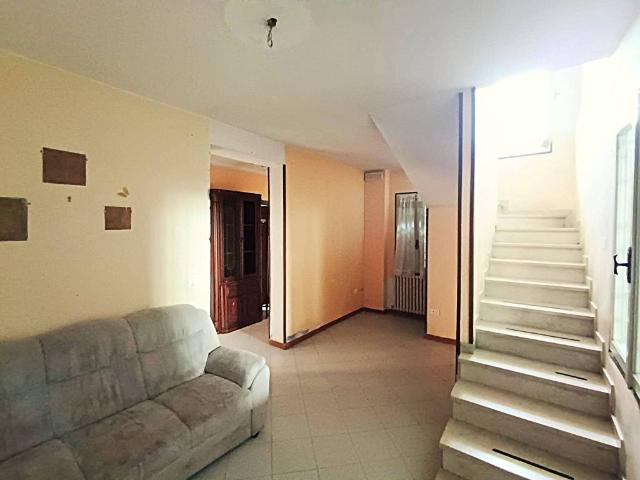 Villa Indipendente in vendita a Pegognaga, Lombardia
