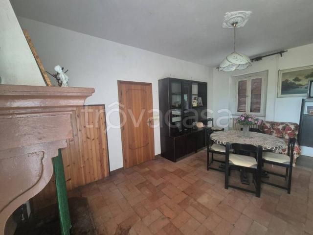 Villa Indipendente in vendita a Marche, Macerata