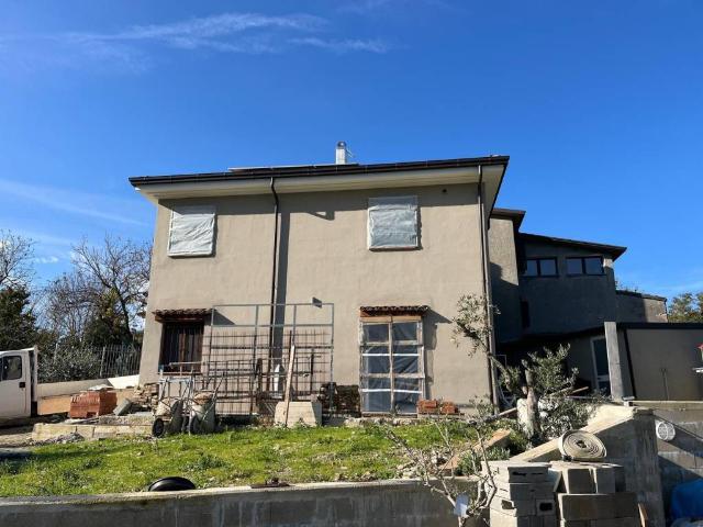 Villa Indipendente in vendita a Unione di comuni Valmarecchia, Pennabilli