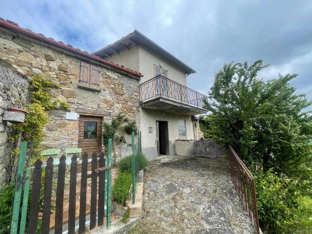 Villa Indipendente in vendita a Unione di comuni Valmarecchia, Pennabilli