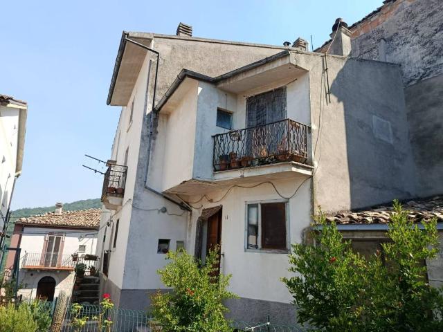 Villa Indipendente in vendita a Pennadomo, Abruzzo