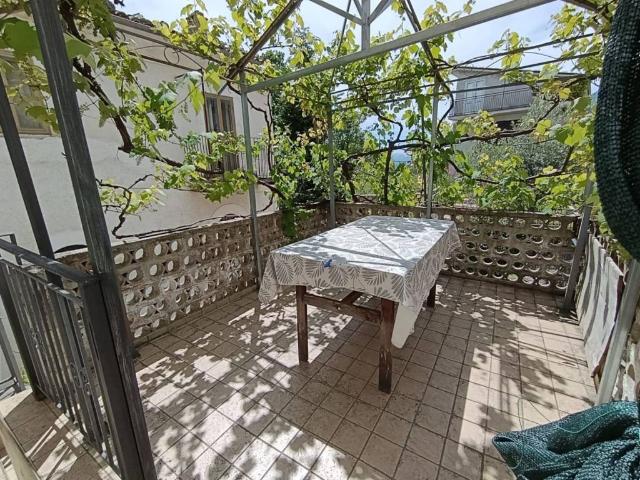 Villa Indipendente in vendita a Pennapiedimonte, Abruzzo
