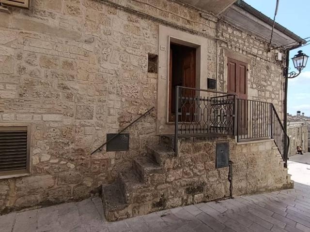 Villa Indipendente in vendita a Pennapiedimonte, Abruzzo