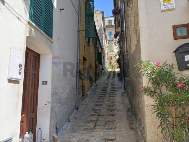 Villa Indipendente in vendita a Penne, Abruzzo