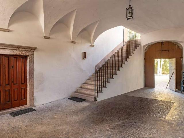 Villa Indipendente in vendita a Comunità Alta Valsugana e Bersntol, Pergine Valsugana