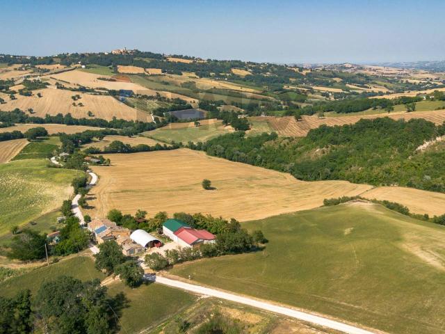 Villa Indipendente in vendita a Fontebona, Pergola