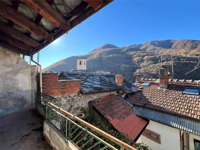 Villa Indipendente in vendita a Ciarena, Piemonte