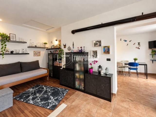 Villa Indipendente in vendita a Pertusio, Torino