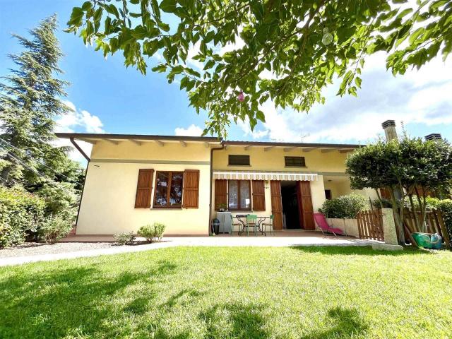 Villa Indipendente in vendita a Cenerente, Umbria