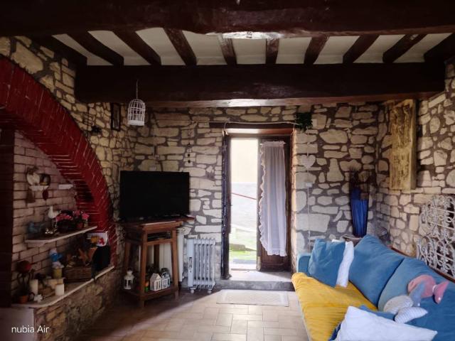 Villa Indipendente in vendita a Cenerente, Umbria