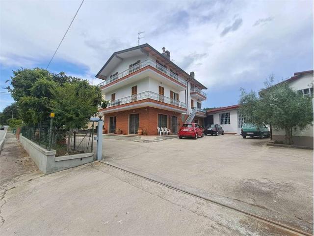 Villa Indipendente in vendita a Ponte San Giovanni, Cenerente