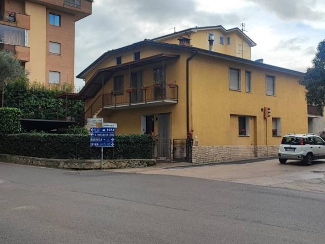 Villa Indipendente in vendita a Pila, Cenerente