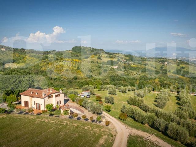 Villa Indipendente in vendita a Cenerente, Umbria