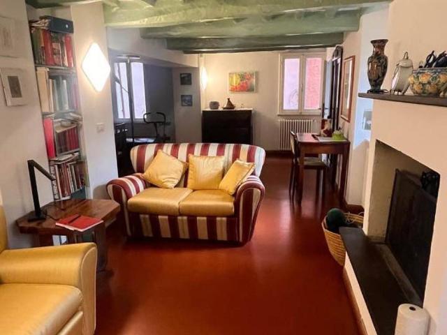 Villa Indipendente in vendita a Sant'Erminio, Cenerente