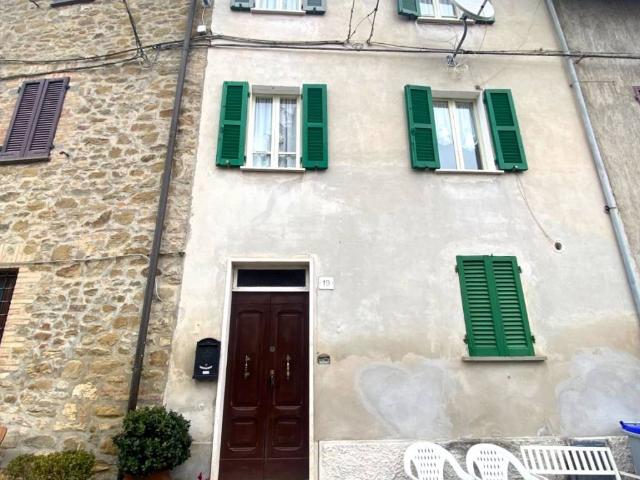 Villa Indipendente in vendita a Cenerente, Umbria