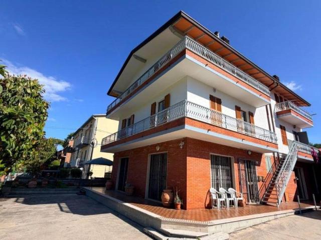 Villa Indipendente in vendita a Ponte San Giovanni, Cenerente
